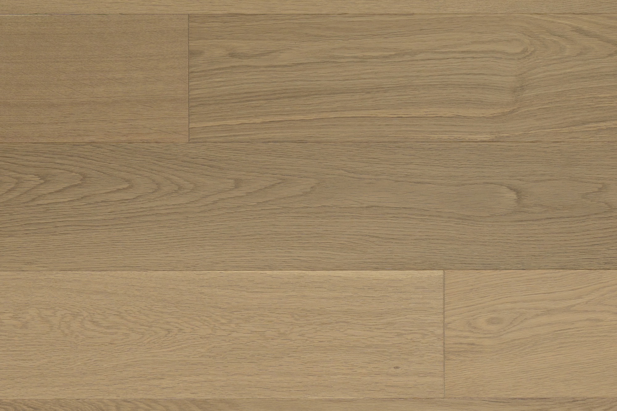 Паркетная доска AmberWood Классика Дуб Шампань Рустик браш, лак 1860х189х14 мм (2,812 м2/упак)